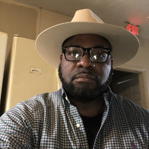 Meet your Posher, Bobby